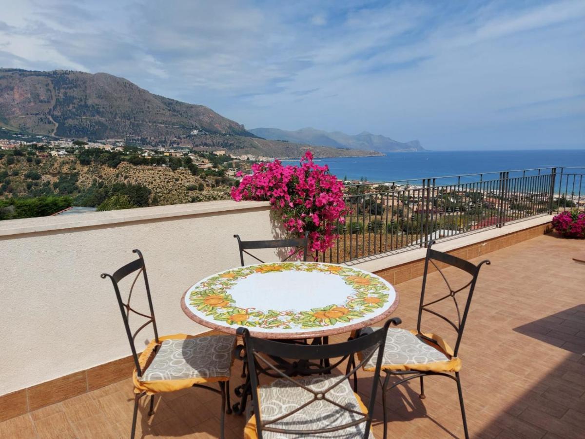 Terrazza Del Golfo Villa Кастеламаре дел Голфо Екстериор снимка