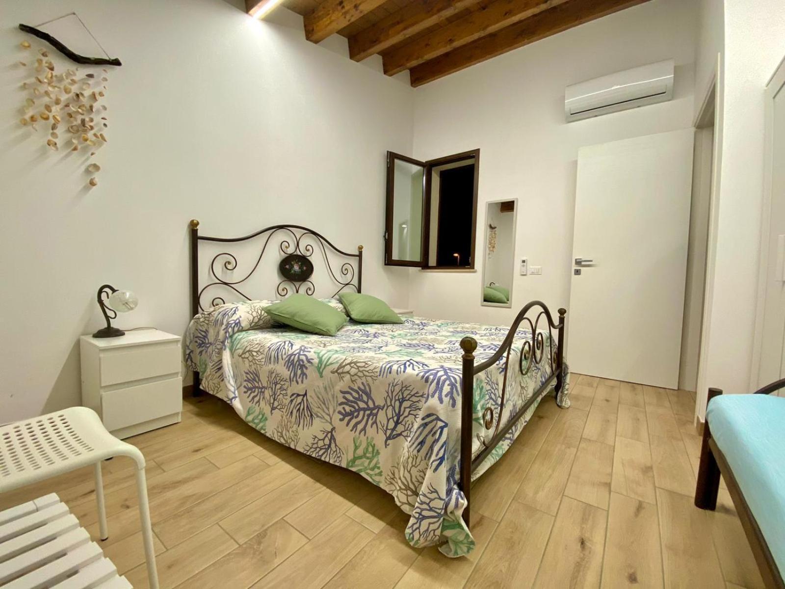 Terrazza Del Golfo Villa Кастеламаре дел Голфо Стая снимка